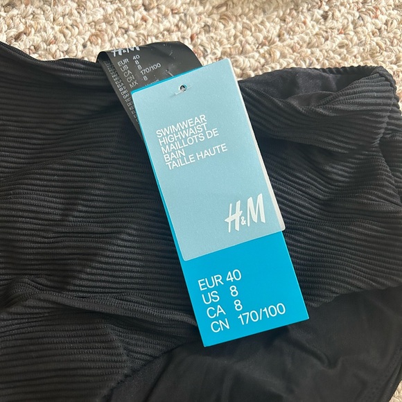 H&M bikini set - Picture 3 of 3